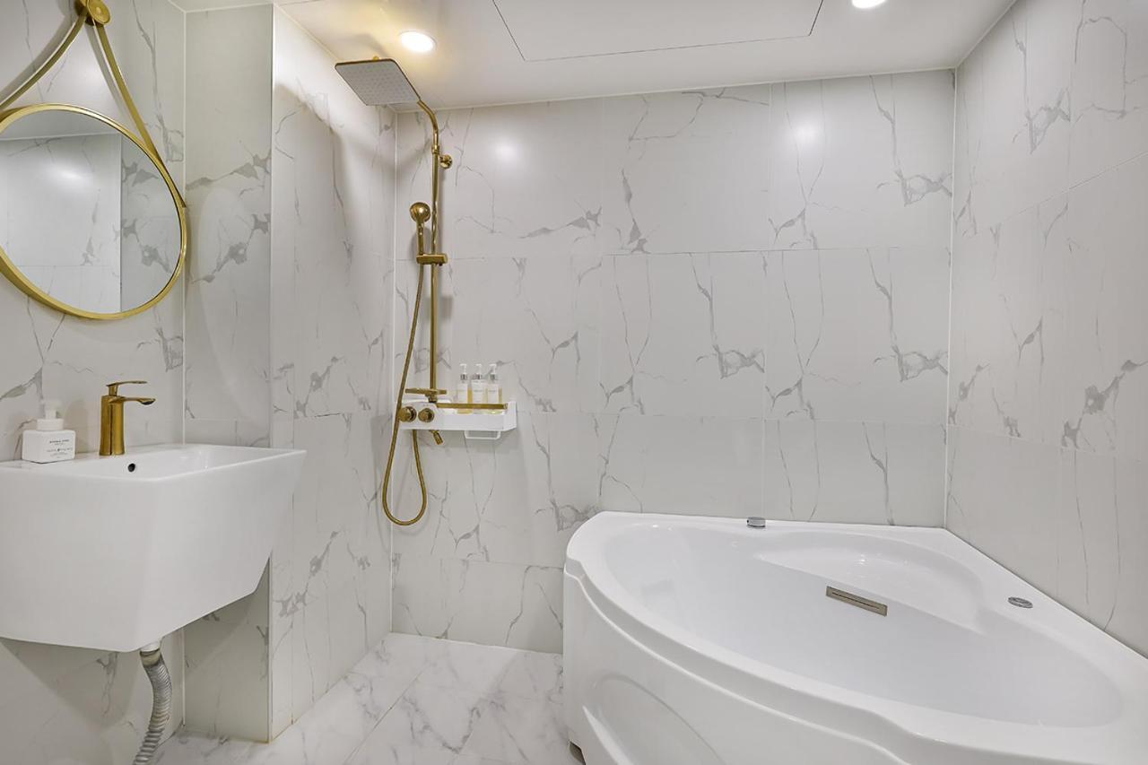 Hotel Palace Кьонджу Номер фото